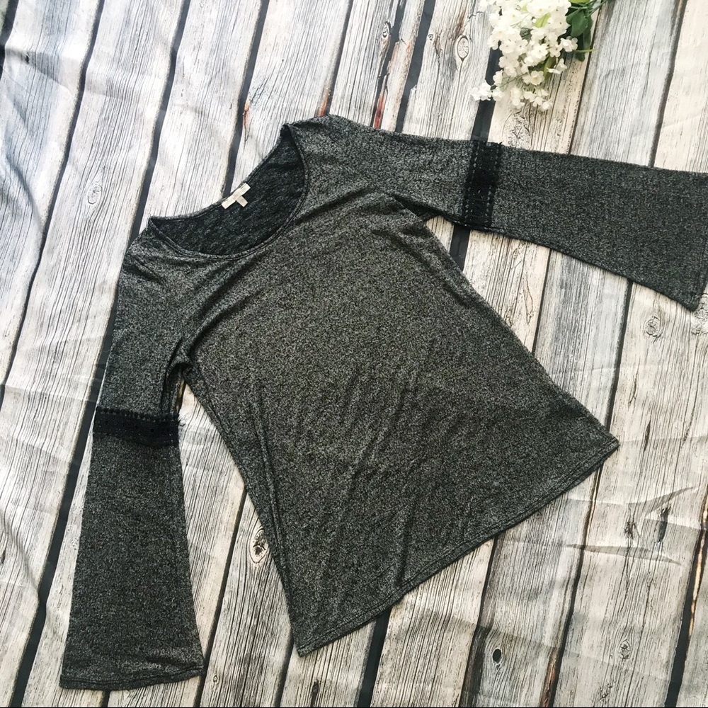 Dark grey long sleeve boutique style shirt